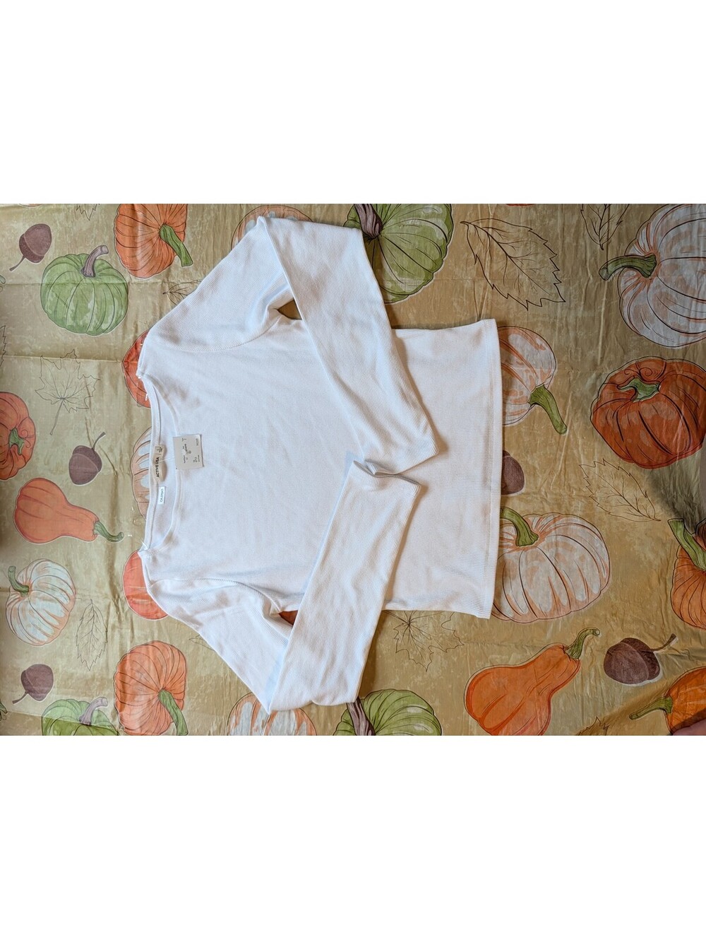Active USA White Long Sleeve Top – Size Large – NWT
